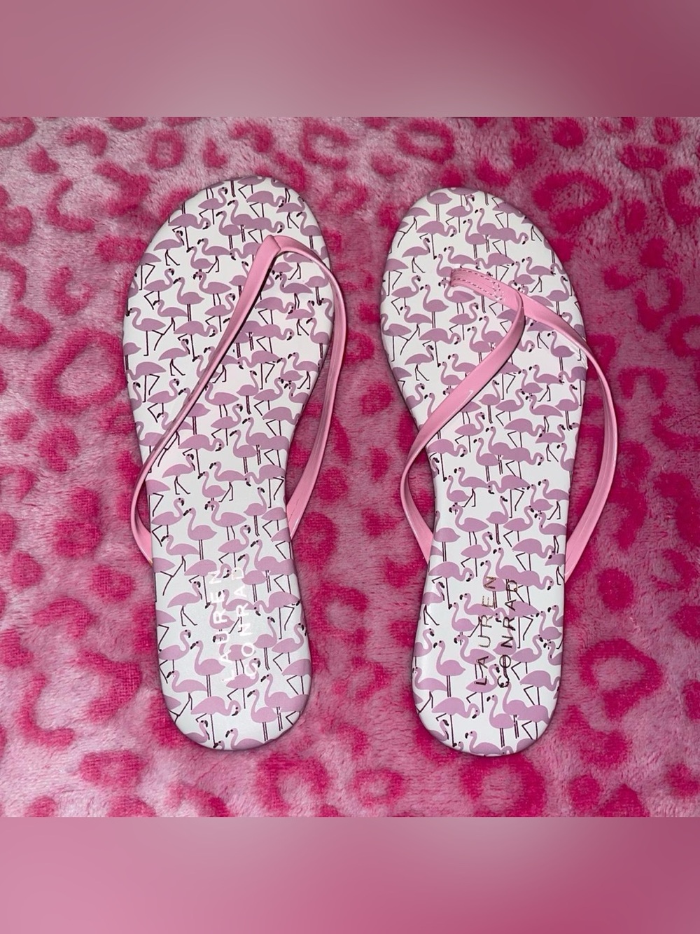 new w/o tags - Lauren Conrad pink flamingo flip flops